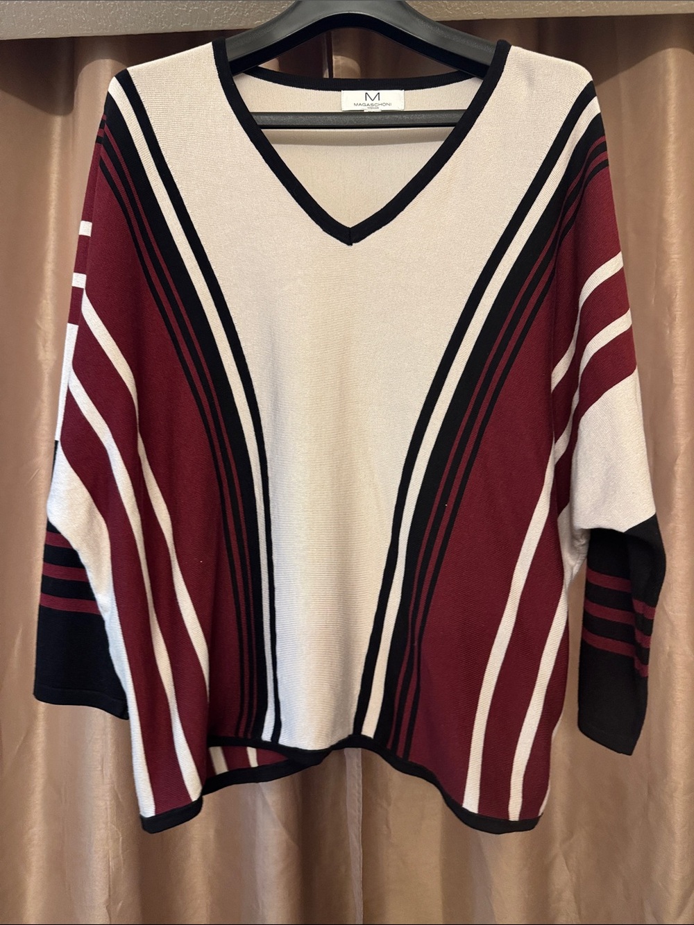 Magaschoni V-Neck Colorblock Sweater - Wine, Cream & Black